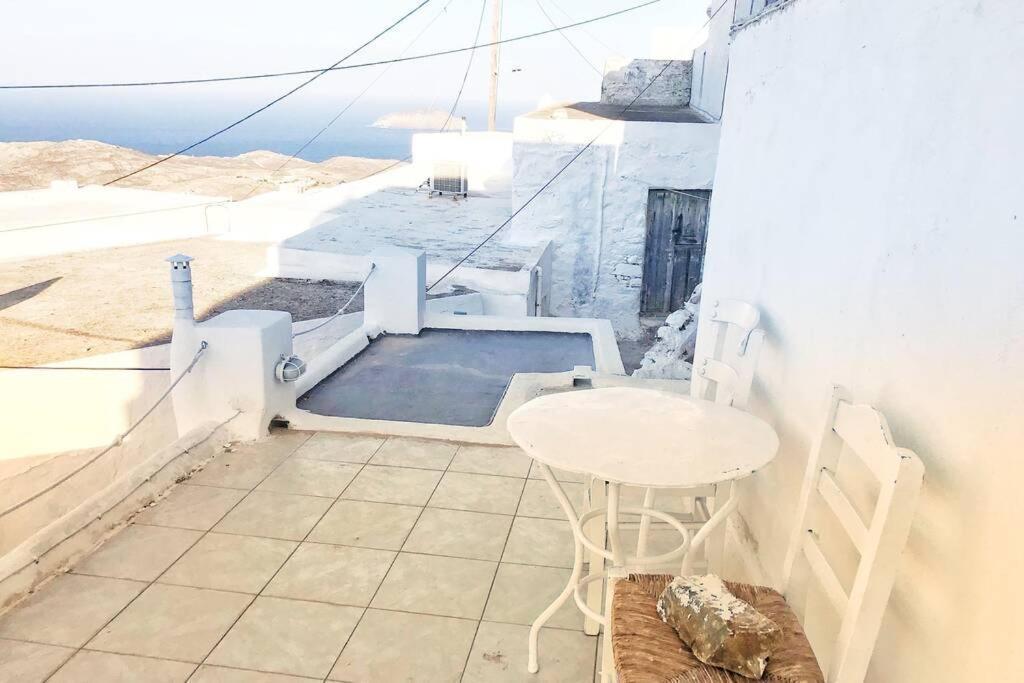 Little Cactus Villa Serifos Town Exterior photo