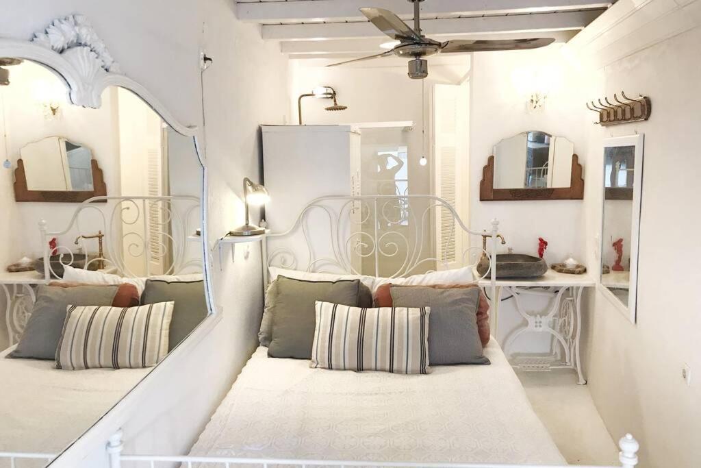 Little Cactus Villa Serifos Town Exterior photo